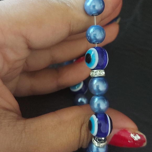Blue Evil Eye Bracelet - Picture 7 of 8